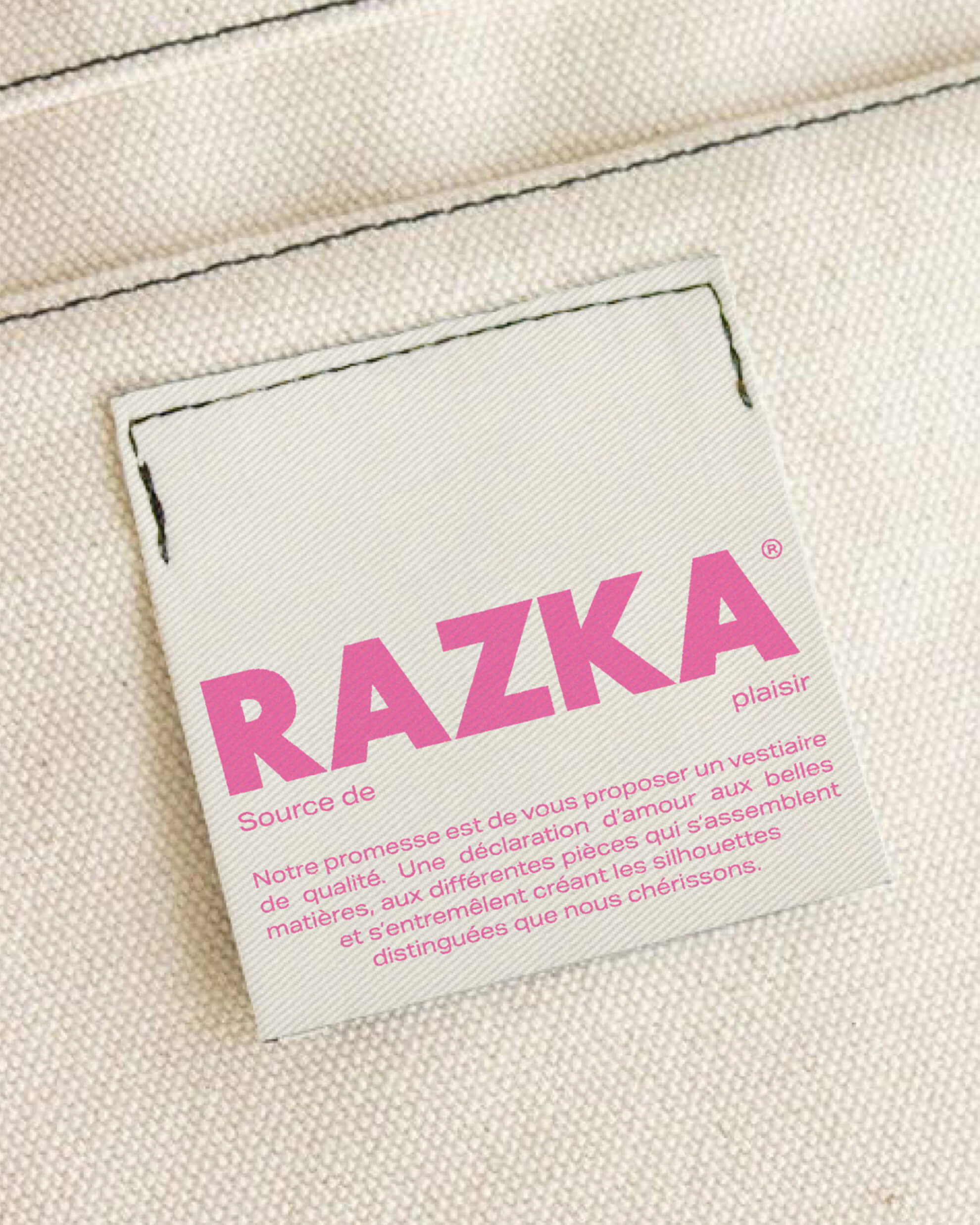 STUDIOAVENIR-RAZKA-1 STUDIOAVENIR-RAZKA-1