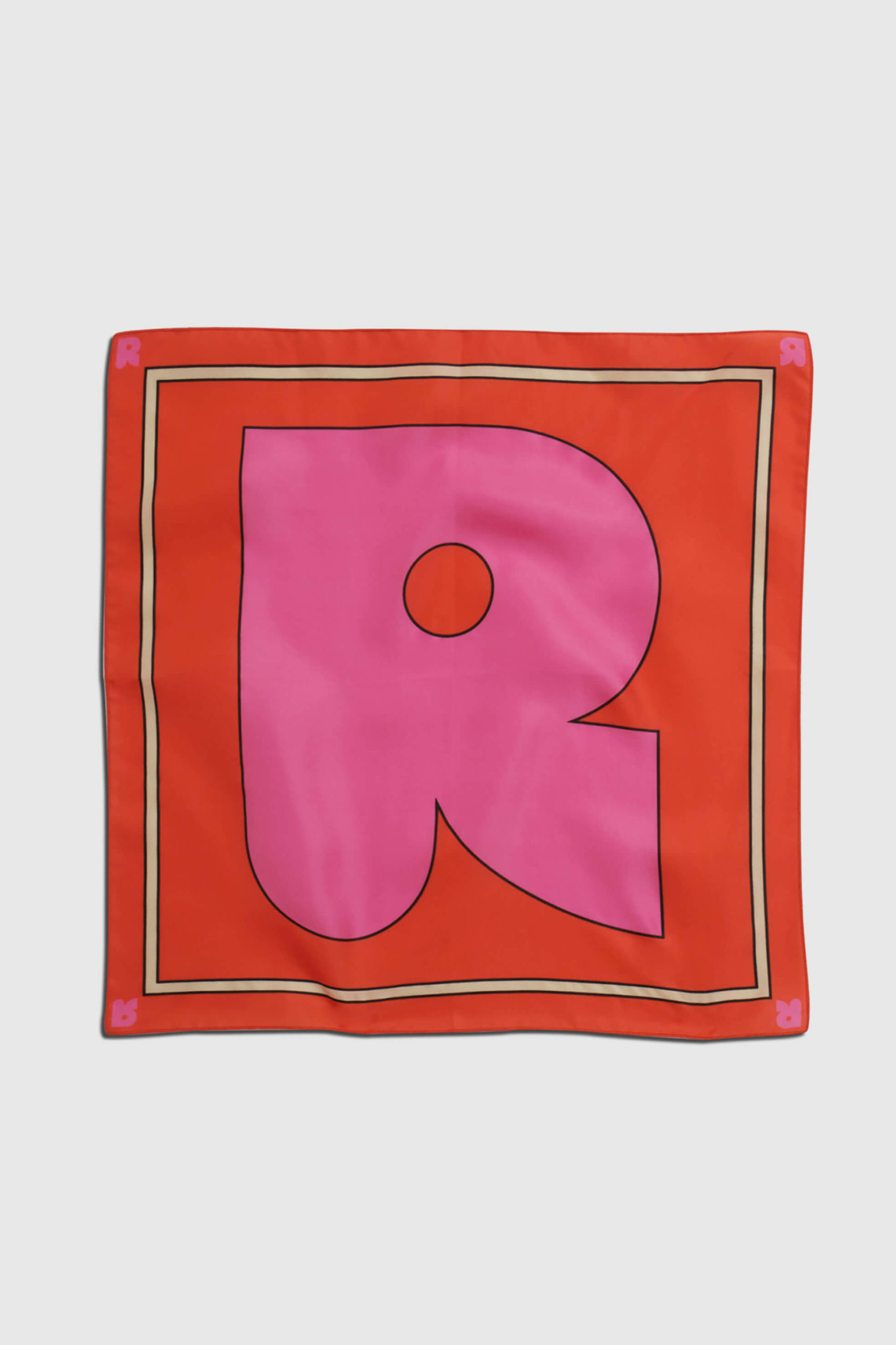 STUDIOAVENIR-RAZKA-6 STUDIOAVENIR-RAZKA-6