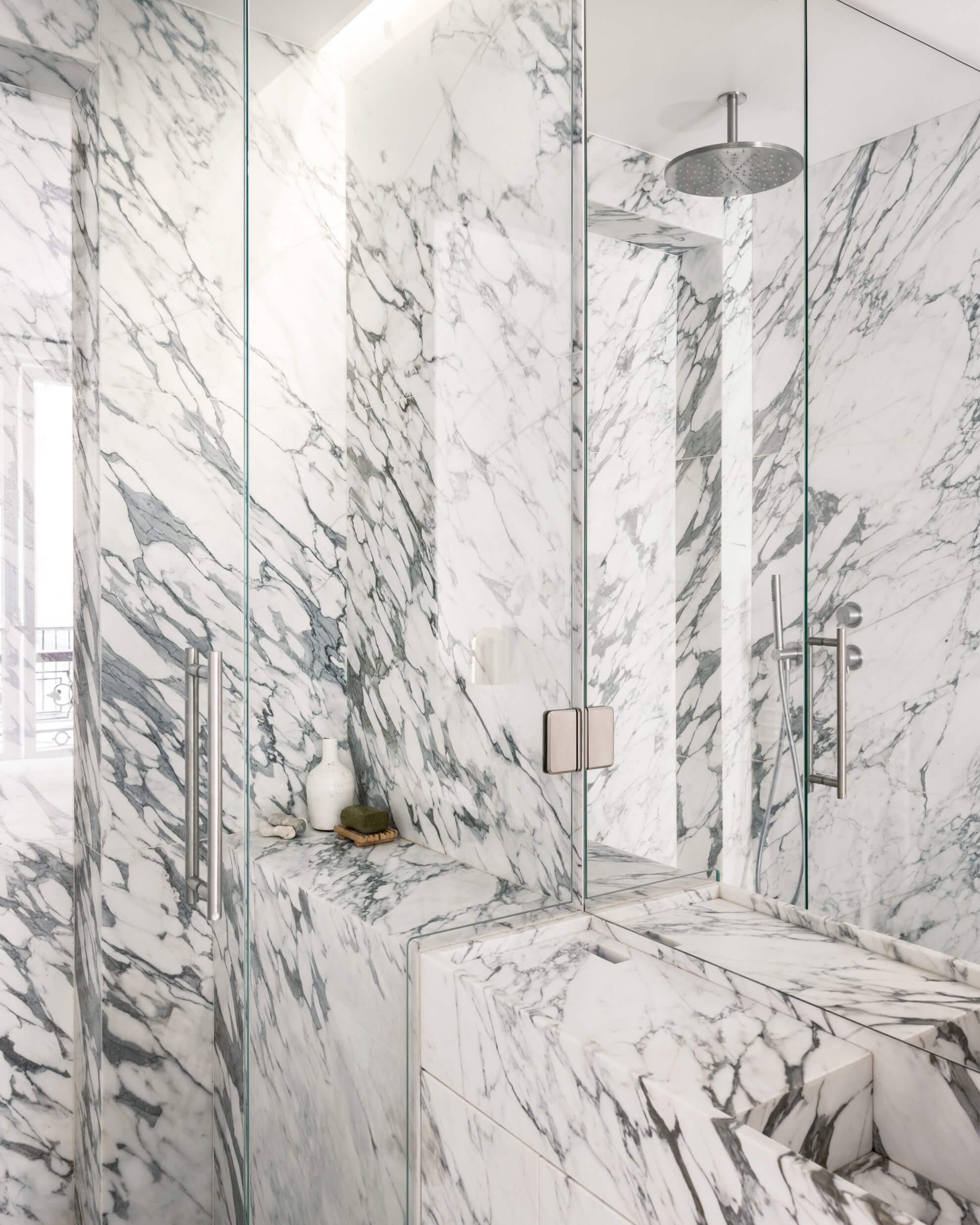 STUDIOAVENIR-HDB-9 STUDIOAVENIR-HDB-9