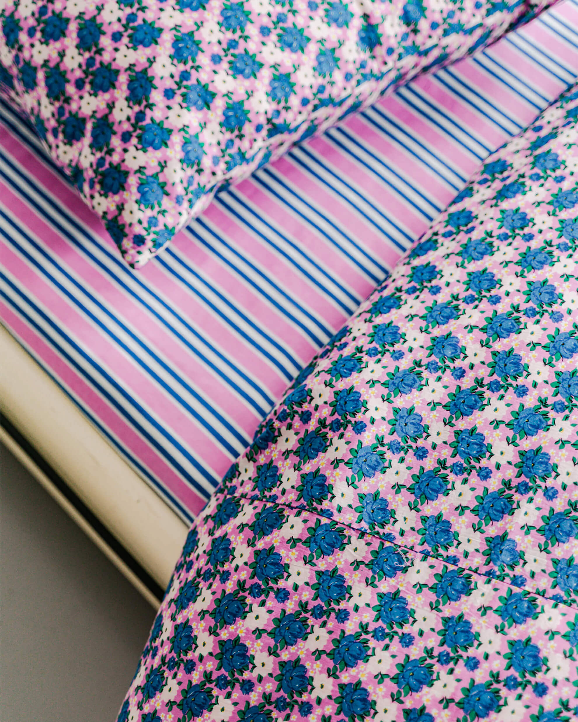 STUDIOAVENIR-LDT-DECO23-5 STUDIOAVENIR-LDT-DECO23-5