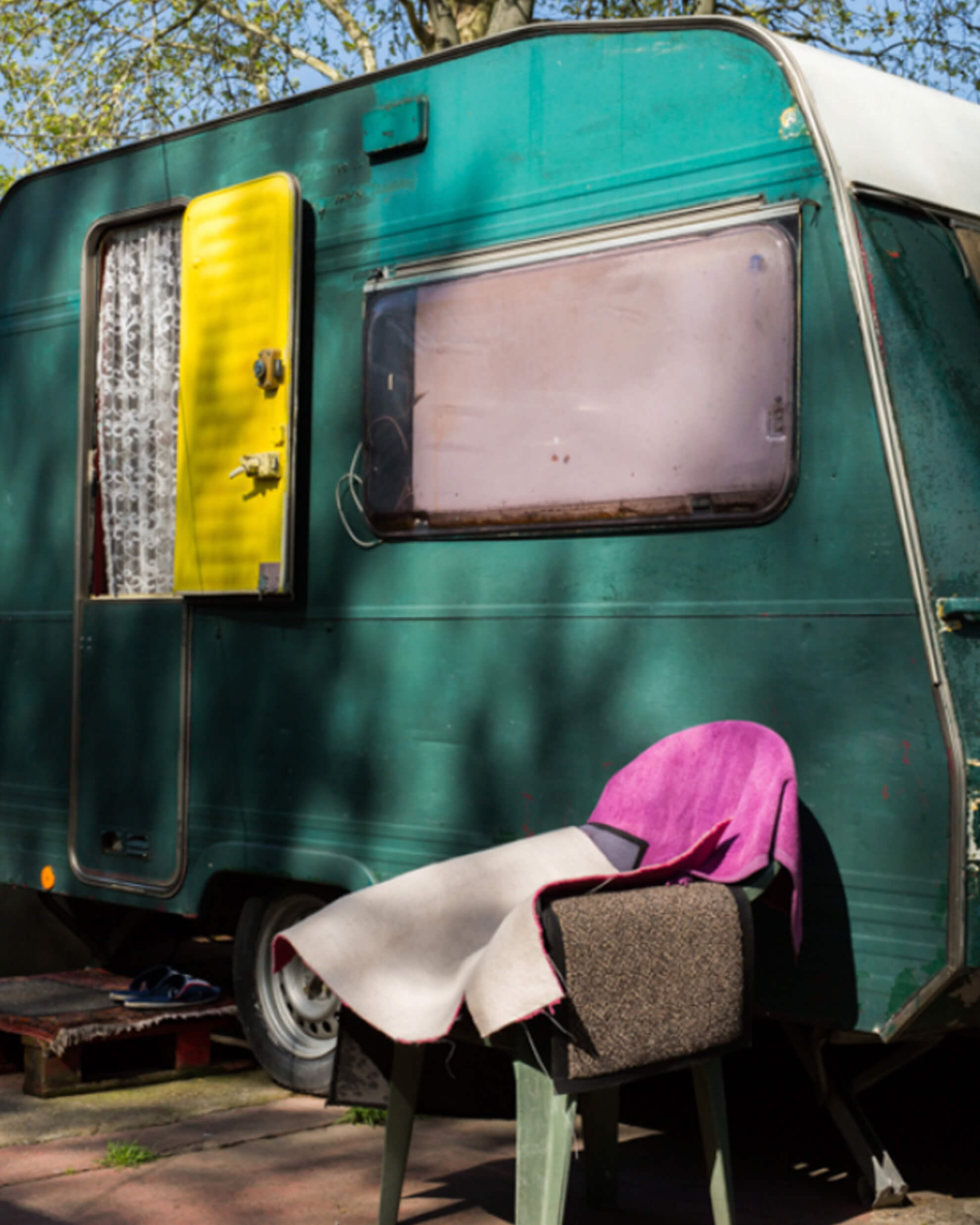 STUDIOAVENIR-PEOPLEARESTRANGE-13 STUDIOAVENIR-PEOPLEARESTRANGE-13