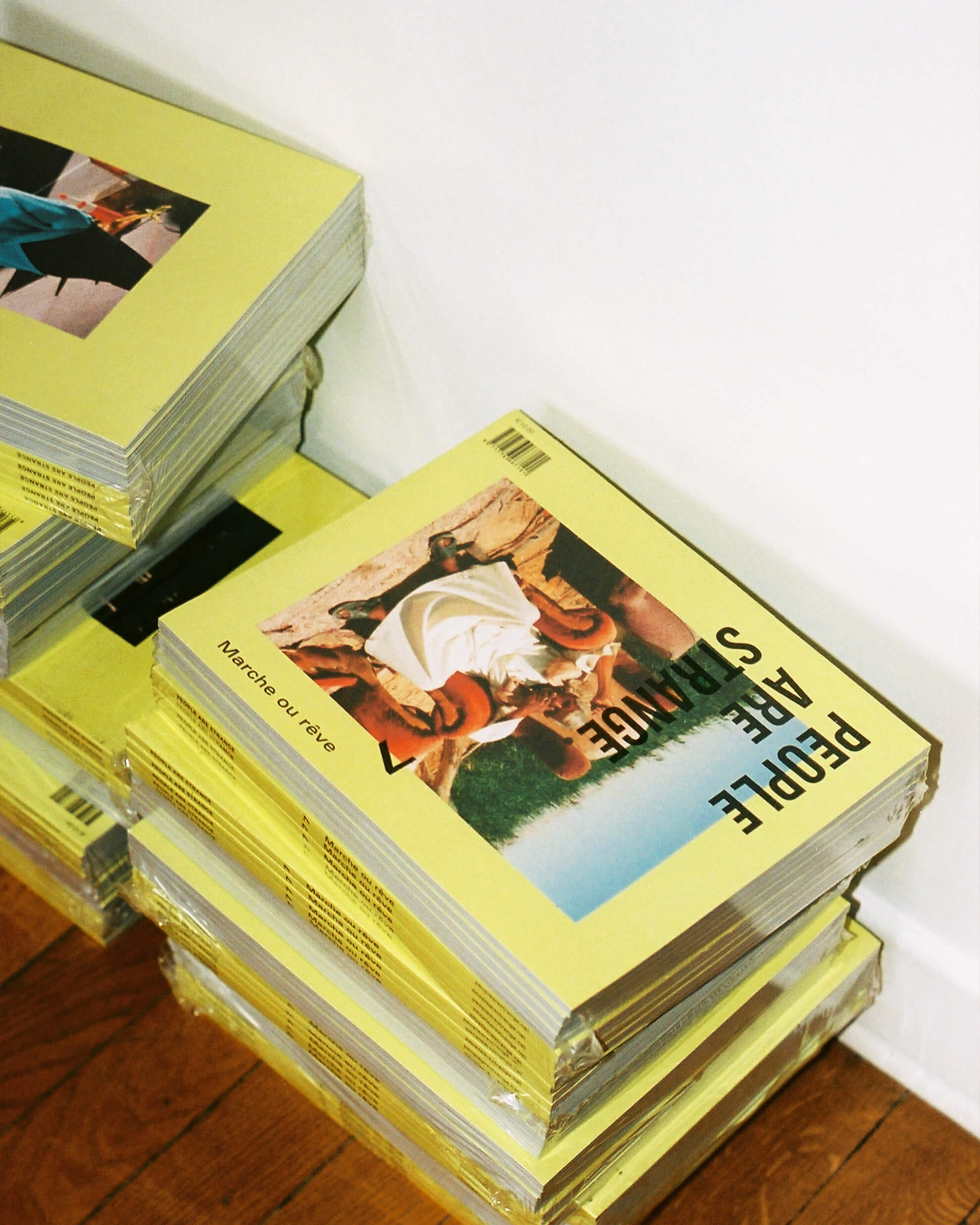 STUDIOAVENIR-PEOPLEARESTRANGE-15 STUDIOAVENIR-PEOPLEARESTRANGE-15